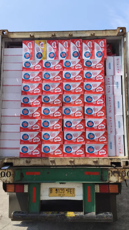 Arta Maja Prima FMCG export - Indonesia warehouse and container loading